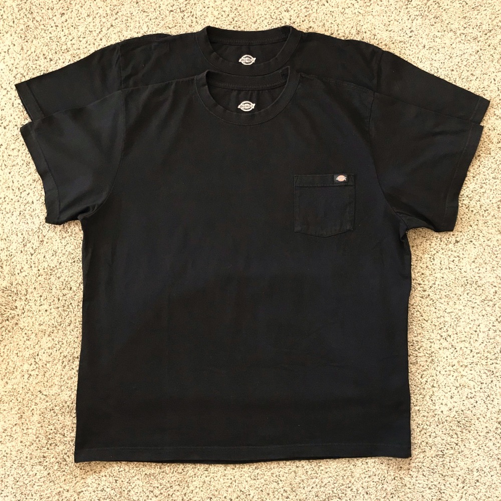 Dickies heavy weight 100% cotton t-shirts. Like New Condition! Set of 2. 2XL.